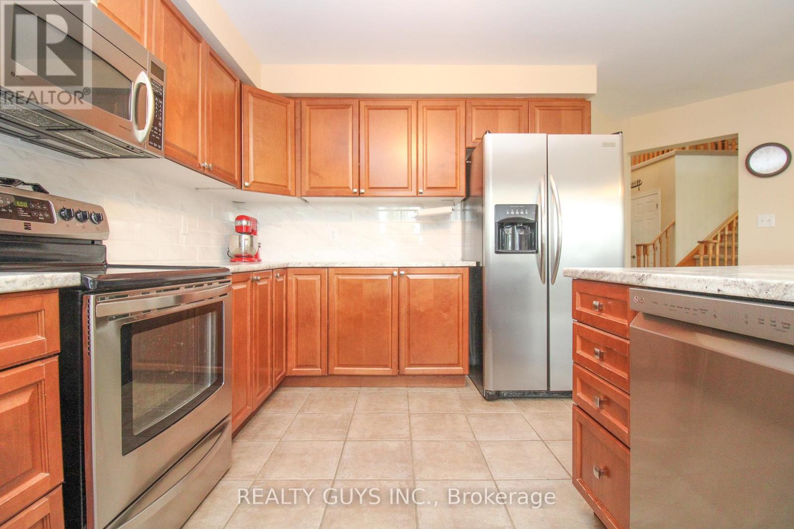 14 Carson Court, Peterborough West (North), Ontario  K9K 2R1 - Photo 23 - X12235676