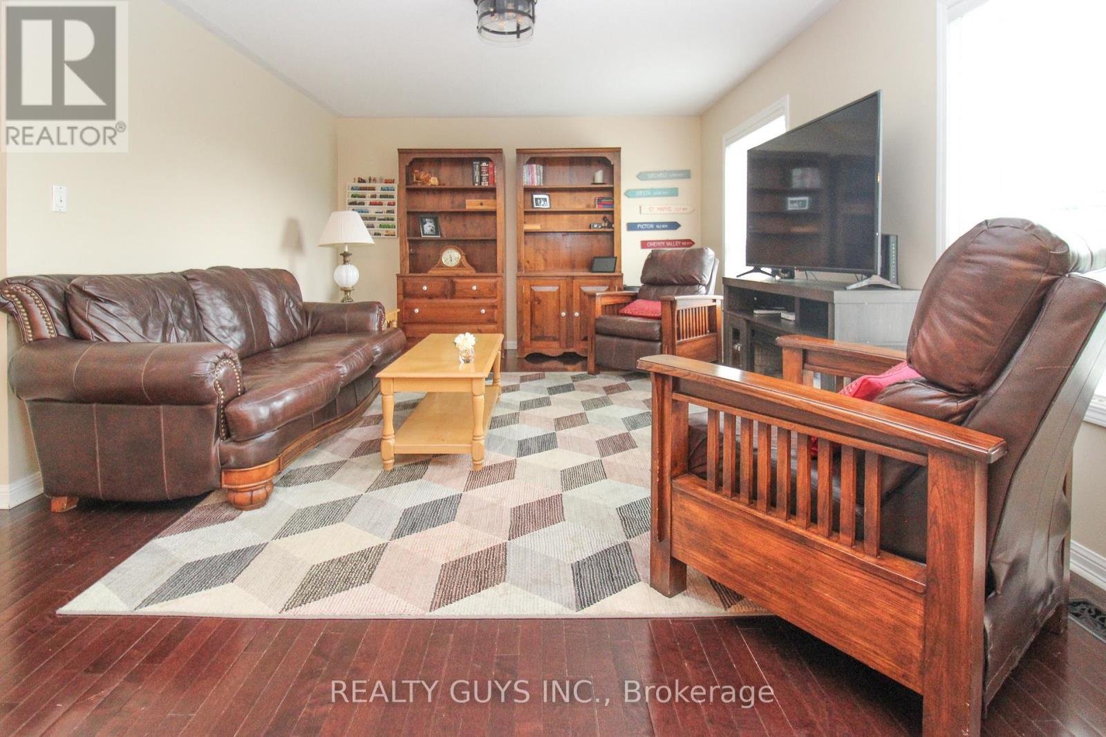 14 Carson Court, Peterborough West (North), Ontario  K9K 2R1 - Photo 26 - X12235676