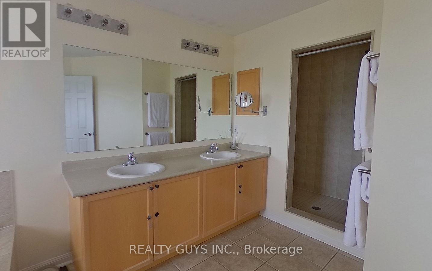 14 Carson Court, Peterborough West (North), Ontario  K9K 2R1 - Photo 37 - X12235676