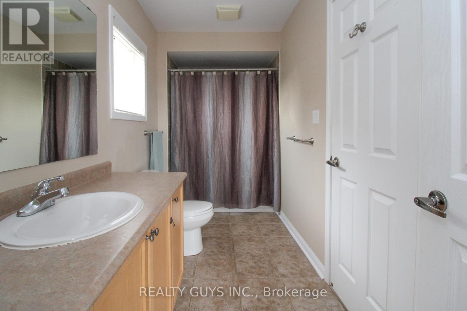 14 Carson Court, Peterborough West (North), Ontario  K9K 2R1 - Photo 43 - X12235676
