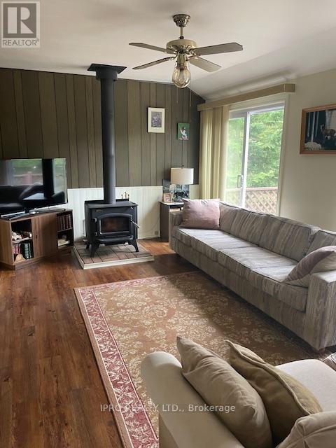 1091 Brenholm Lane, Highlands East (Monmouth), Ontario  K0L 3C0 - Photo 12 - X12235328