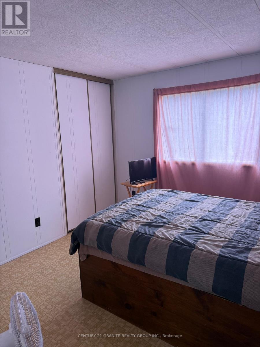 83 Old L'amable Road, Bancroft (Dungannon Ward), Ontario  K0L 1C0 - Photo 12 - X12235761