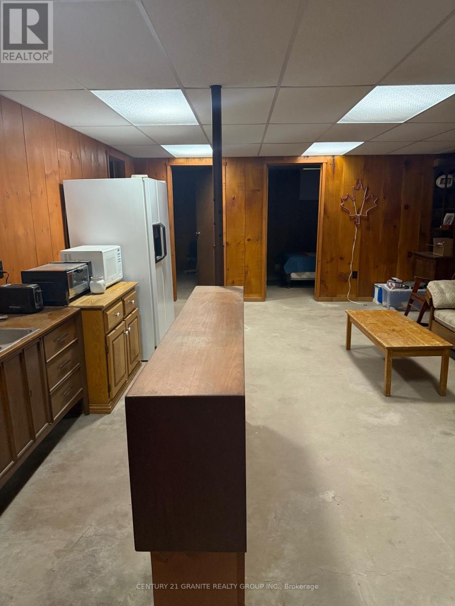 83 Old L'amable Road, Bancroft (Dungannon Ward), Ontario  K0L 1C0 - Photo 19 - X12235761