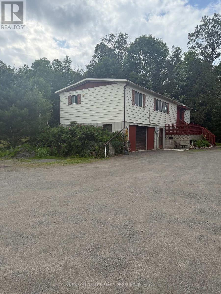 83 Old L'amable Road, Bancroft (Dungannon Ward), Ontario  K0L 1C0 - Photo 4 - X12235761