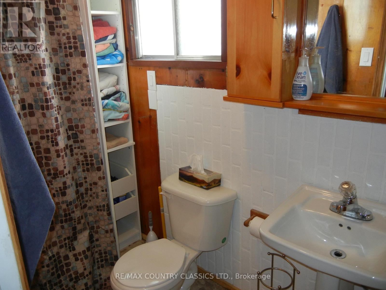 37 Goldfinch Lane, North Kawartha, Ontario  K0L 1A0 - Photo 20 - X12235888