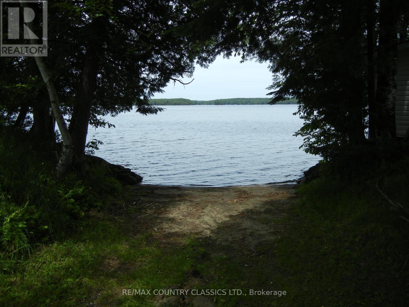 37 Goldfinch Lane, North Kawartha, Ontario  K0L 1A0 - Photo 22 - X12235888