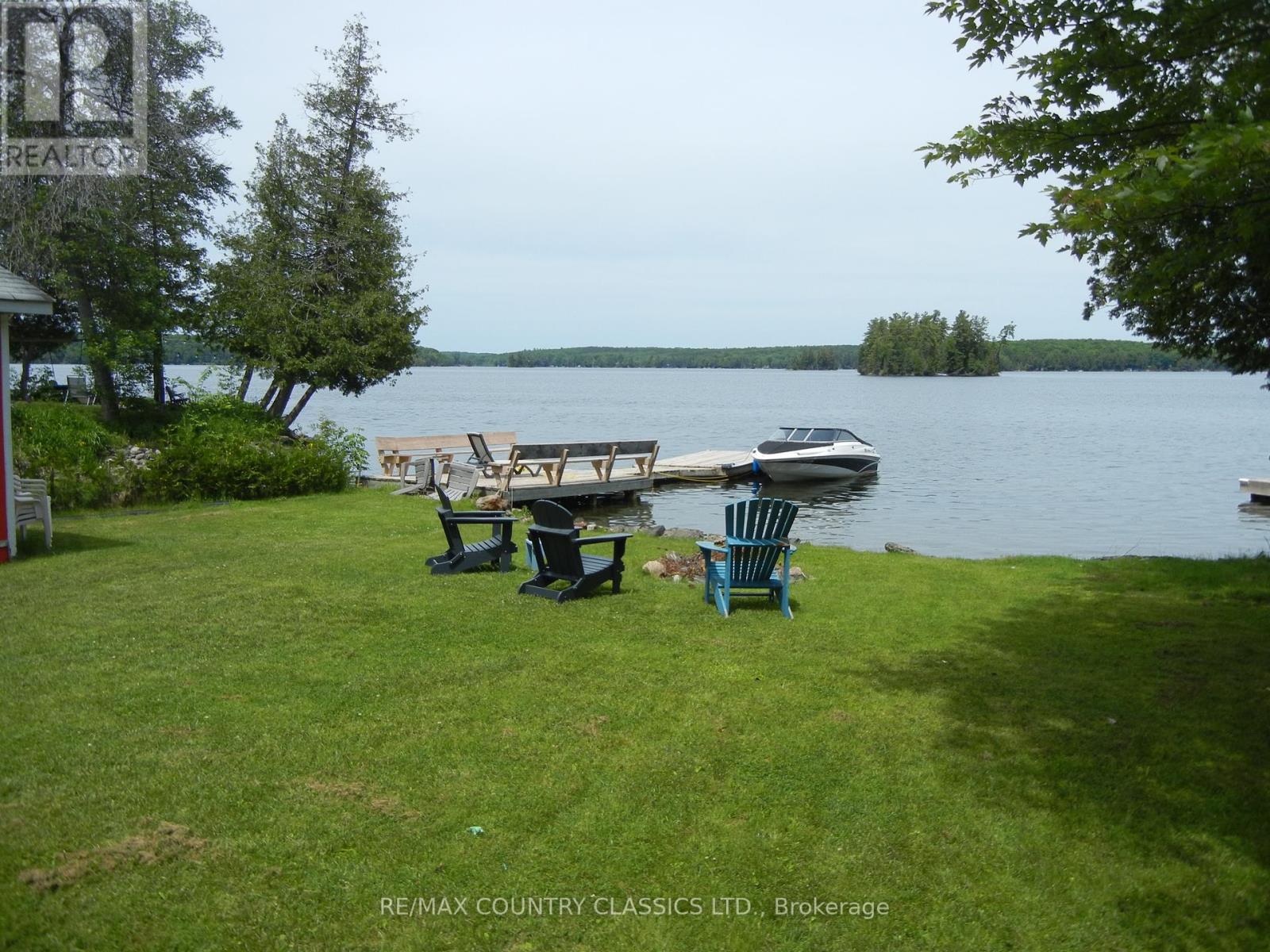 37 Goldfinch Lane, North Kawartha, Ontario  K0L 1A0 - Photo 4 - X12235888