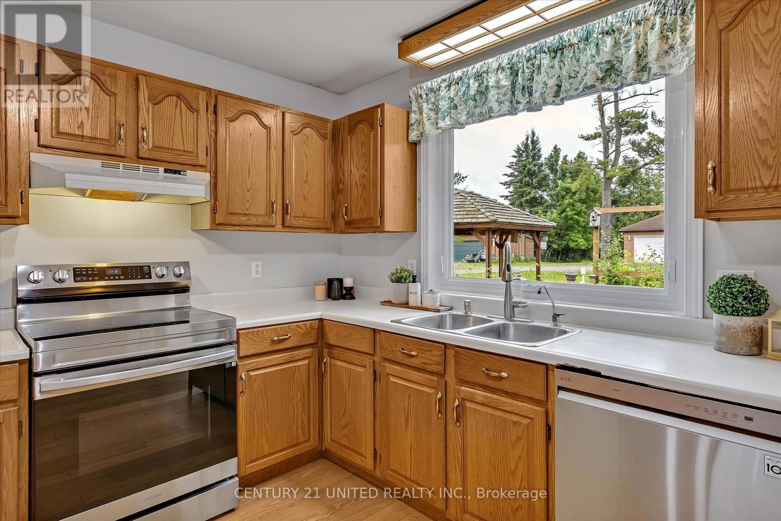 1760 Traders Trail, Selwyn, Ontario  K9J 6X2 - Photo 18 - X12235921