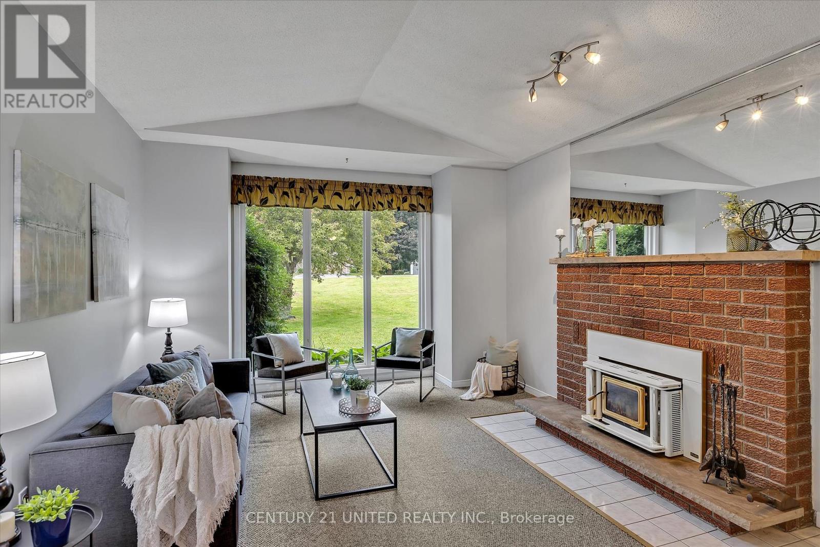 1760 Traders Trail, Selwyn, Ontario  K9J 6X2 - Photo 8 - X12235921
