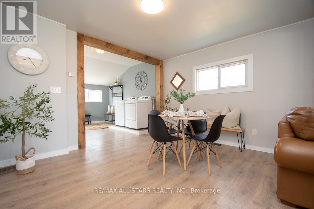 6 Mary Street, Kawartha Lakes (Omemee), Ontario  K0L 2W0 - Photo 11 - X12235997
