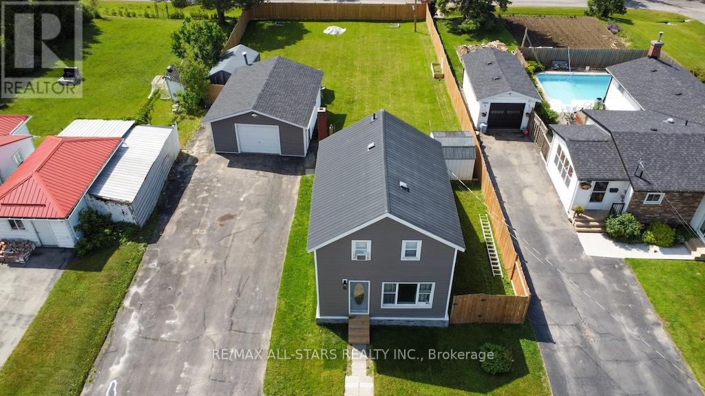 6 Mary Street, Kawartha Lakes (Omemee), Ontario  K0L 2W0 - Photo 25 - X12235997