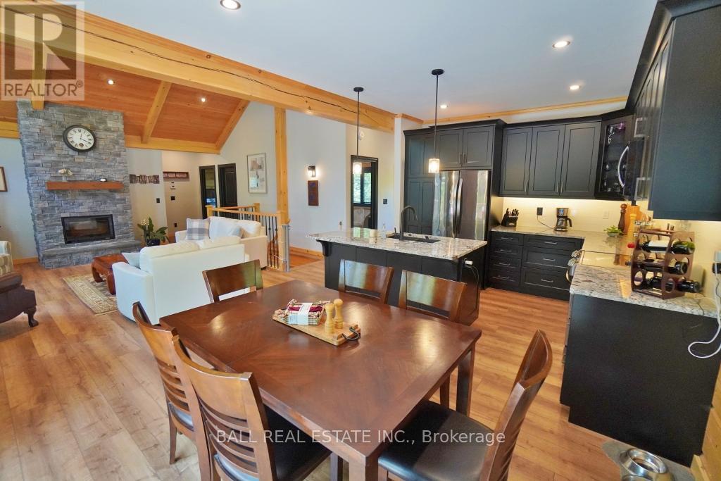 41 Arthur Street, Hastings Highlands (Mcclure Ward), Ontario  K0L 2K0 - Photo 12 - X12236040
