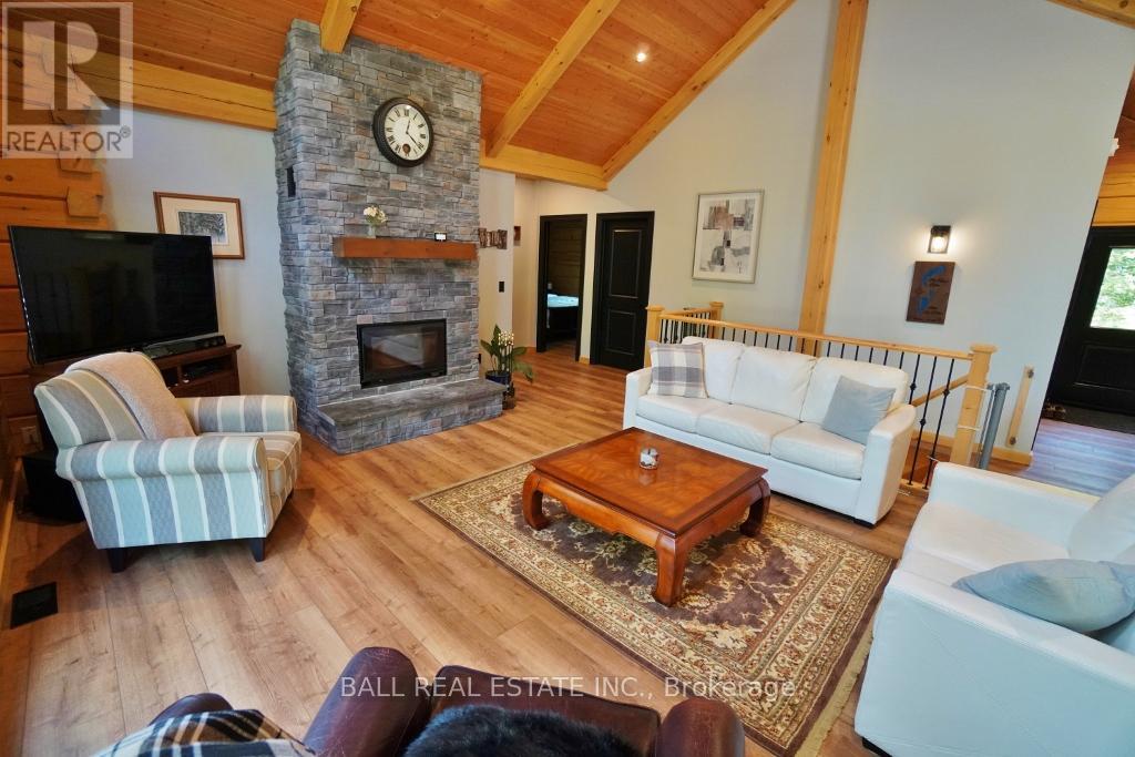 41 Arthur Street, Hastings Highlands (Mcclure Ward), Ontario  K0L 2K0 - Photo 17 - X12236040