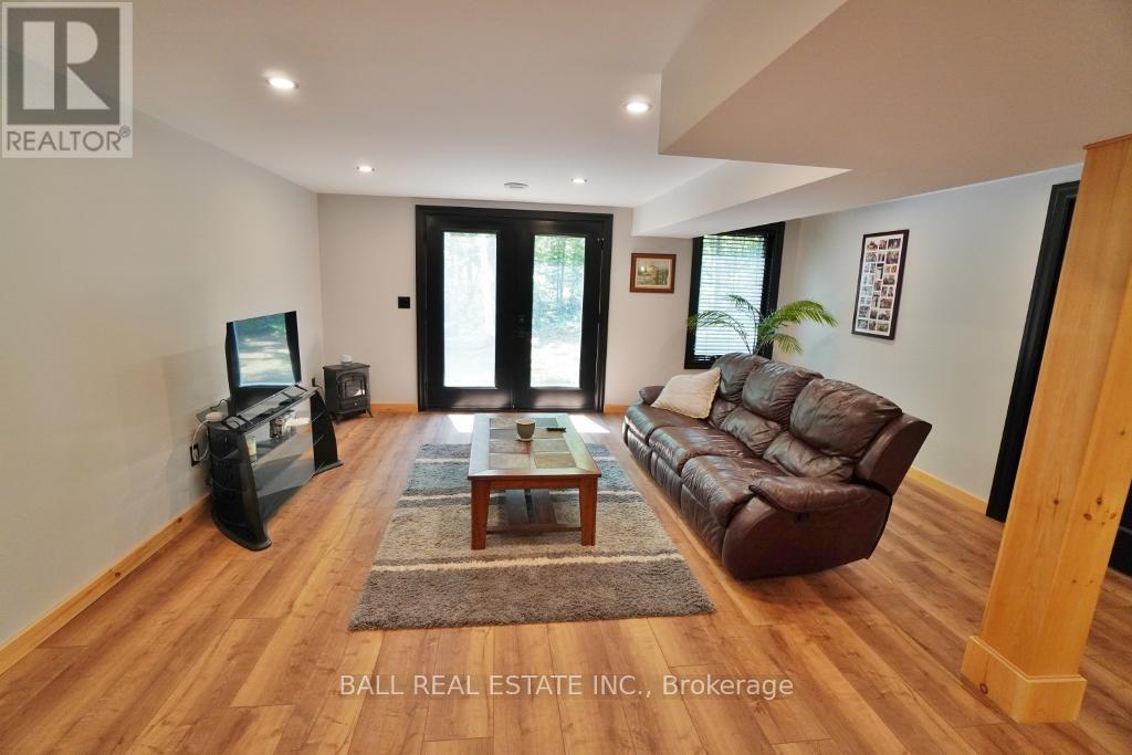 41 Arthur Street, Hastings Highlands (Mcclure Ward), Ontario  K0L 2K0 - Photo 36 - X12236040
