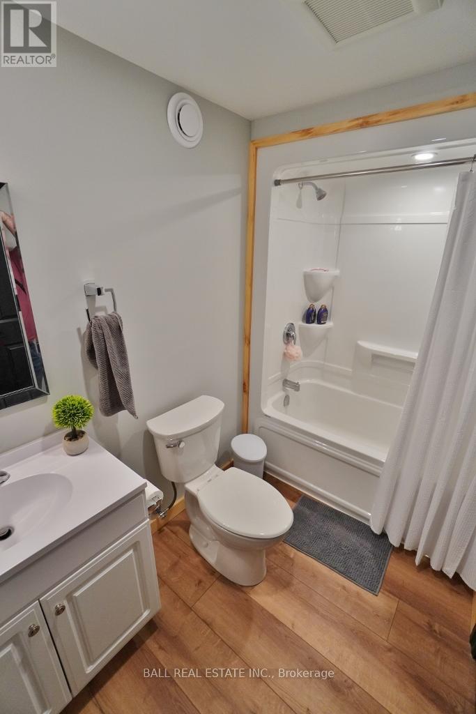 41 Arthur Street, Hastings Highlands (Mcclure Ward), Ontario  K0L 2K0 - Photo 40 - X12236040