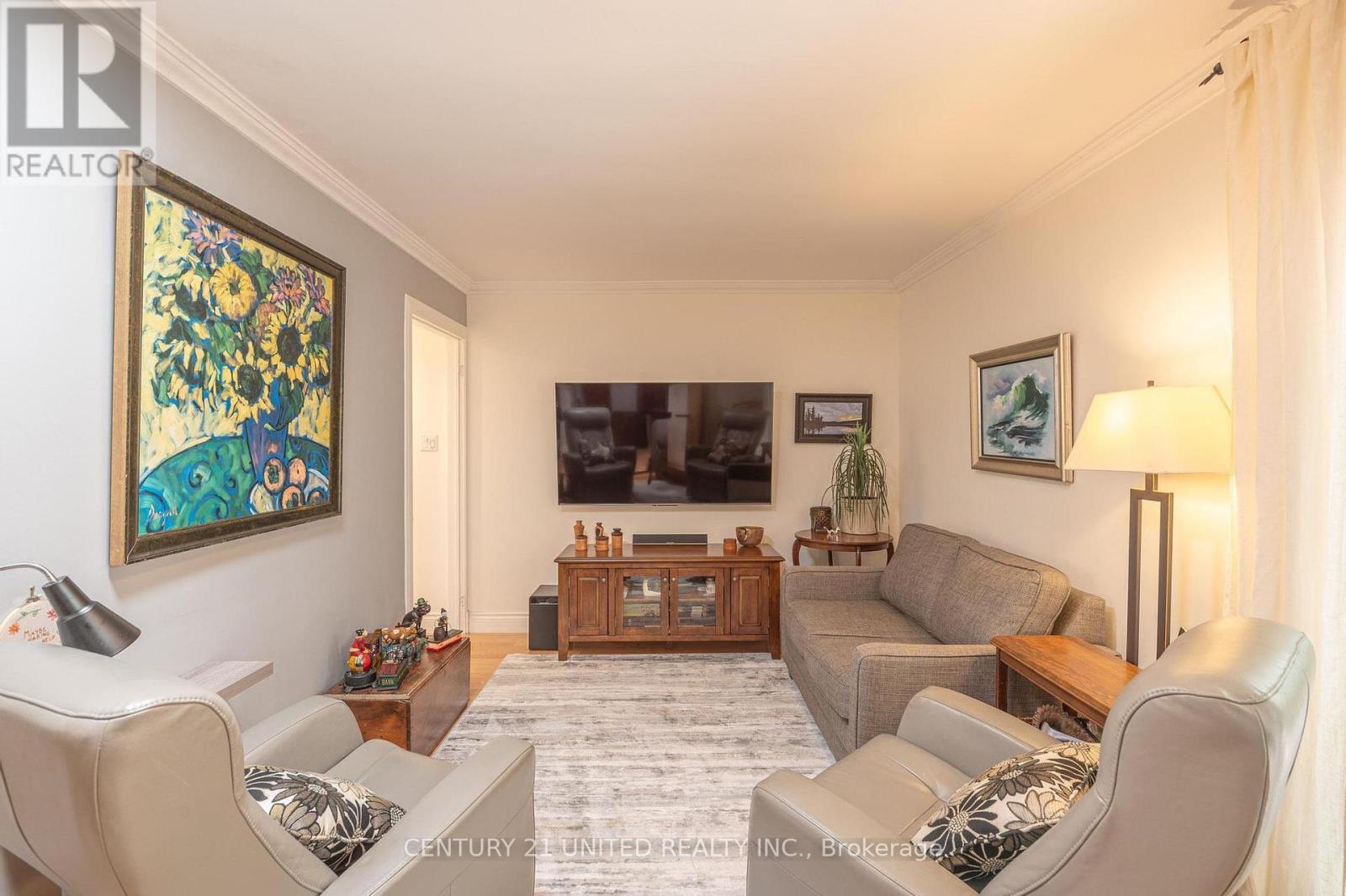 18 Engleburn Place, Peterborough East (Central), Ontario  K9H 7G7 - Photo 17 - X12236131