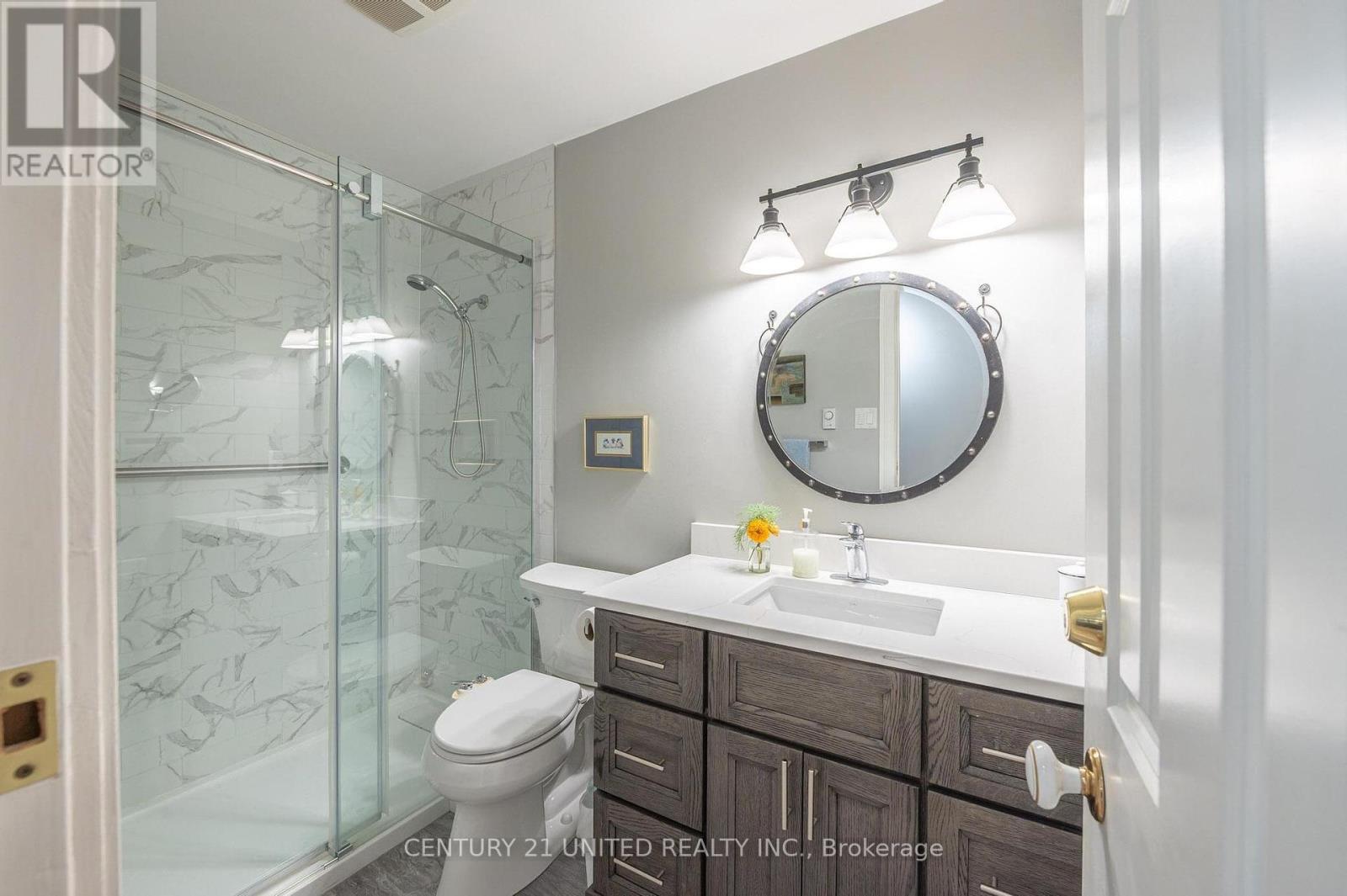 18 Engleburn Place, Peterborough East (Central), Ontario  K9H 7G7 - Photo 18 - X12236131