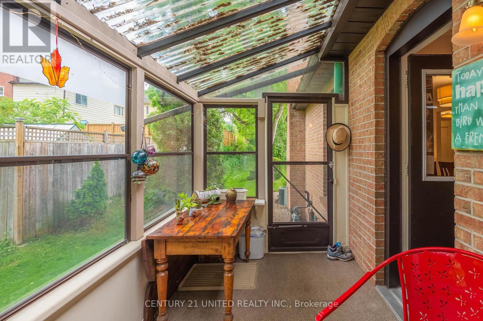 18 Engleburn Place, Peterborough East (Central), Ontario  K9H 7G7 - Photo 19 - X12236131