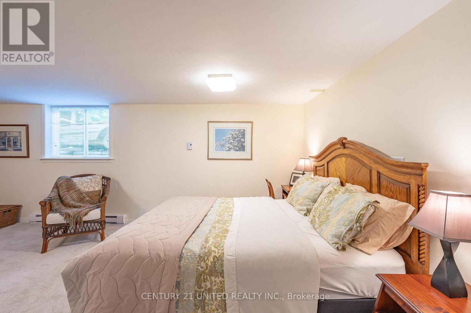 18 Engleburn Place, Peterborough East (Central), Ontario  K9H 7G7 - Photo 27 - X12236131