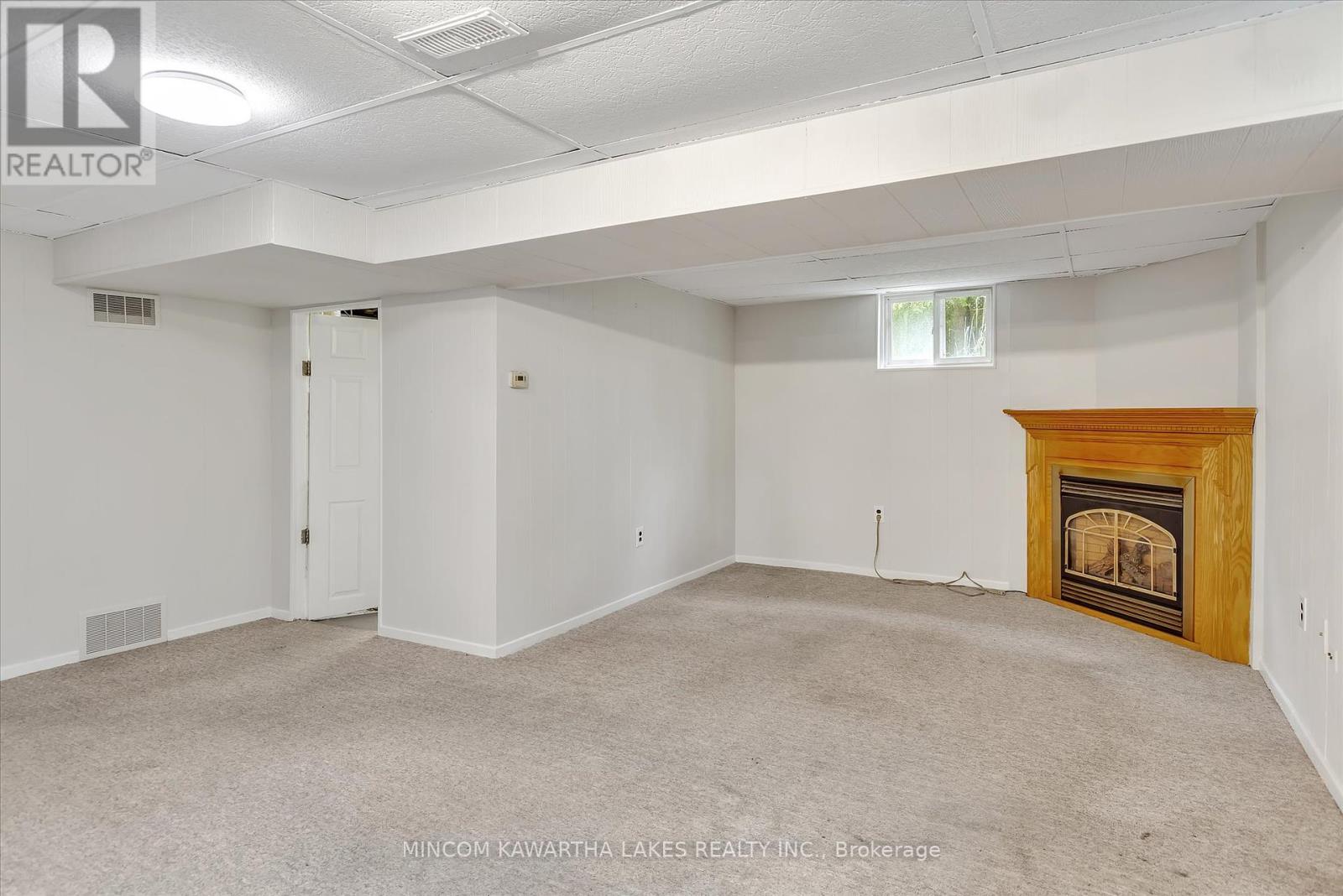 197 Patricia Crescent, Peterborough North (North), Ontario  K9J 6X3 - Photo 24 - X12236175