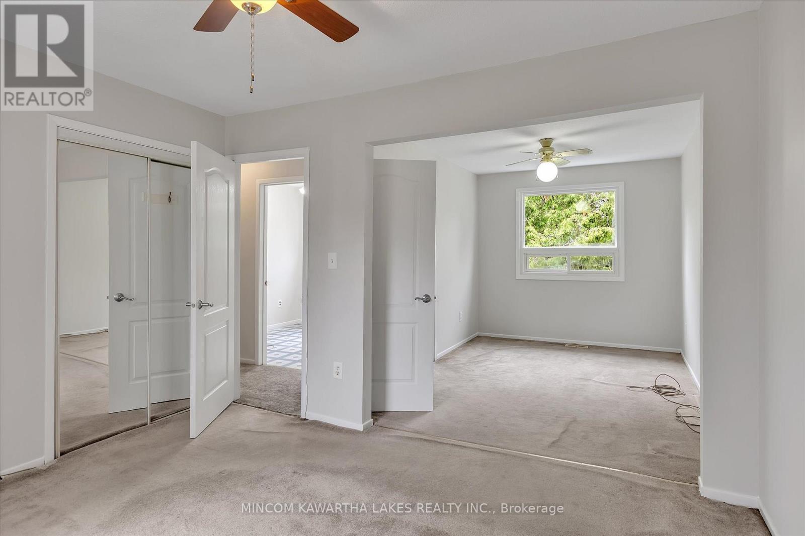 197 Patricia Crescent, Peterborough North (North), Ontario  K9J 6X3 - Photo 34 - X12236175