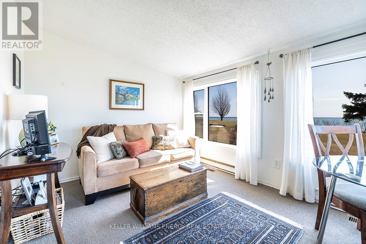 53 The Cove Road, Clarington (Newcastle), Ontario  L1B 1A9 - Photo 20 - E12236346
