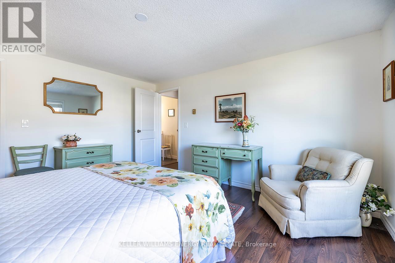 53 The Cove Road, Clarington (Newcastle), Ontario  L1B 1A9 - Photo 24 - E12236346