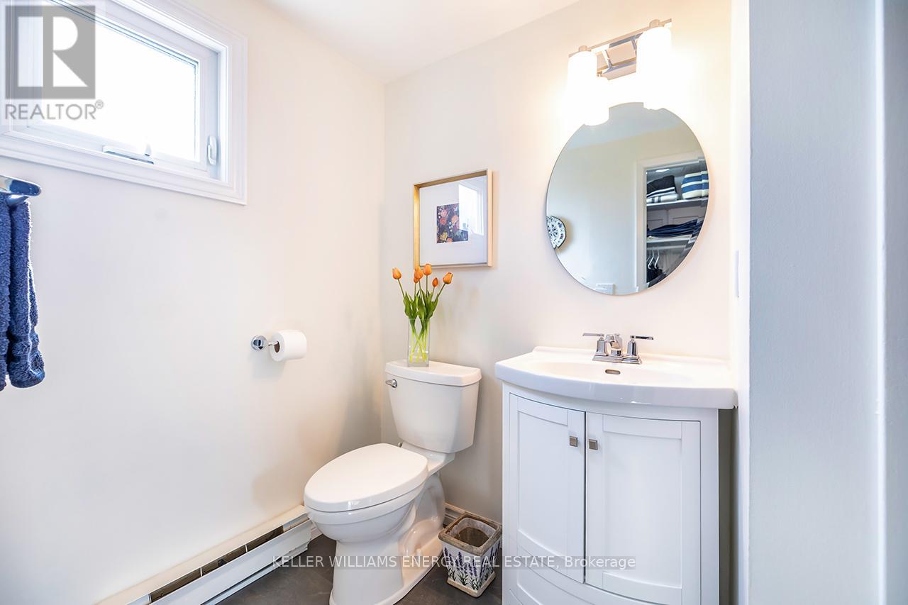 53 The Cove Road, Clarington (Newcastle), Ontario  L1B 1A9 - Photo 27 - E12236346
