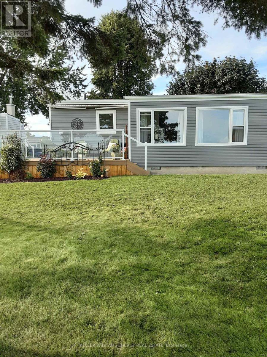 53 The Cove Road, Clarington (Newcastle), Ontario  L1B 1A9 - Photo 40 - E12236346