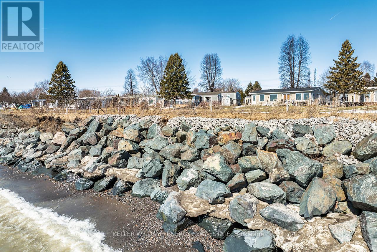53 The Cove Road, Clarington (Newcastle), Ontario  L1B 1A9 - Photo 41 - E12236346