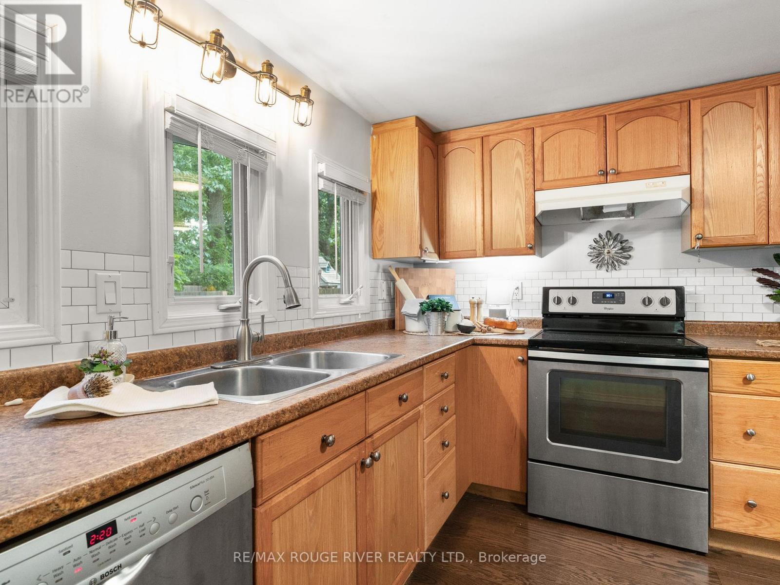 7134 Poplar Drive, Hamilton Township (Bewdley), Ontario  K0L 1E0 - Photo 9 - X12236476