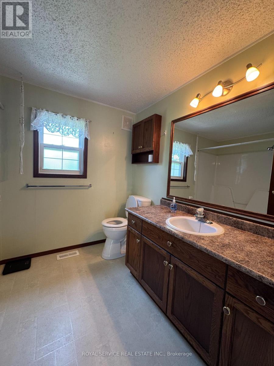 14 - 1037 Arthur Street, Clarington, Ontario  L1B 1K6 - Photo 14 - E12236583