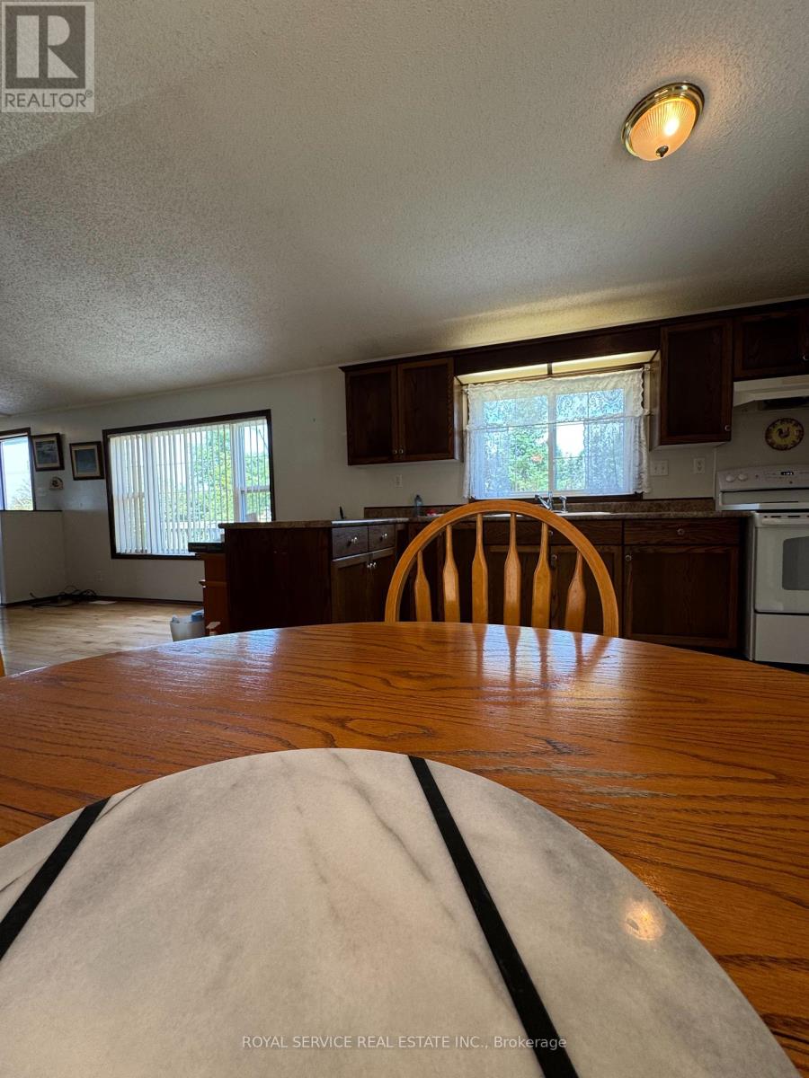 14 - 1037 Arthur Street, Clarington, Ontario  L1B 1K6 - Photo 7 - E12236583