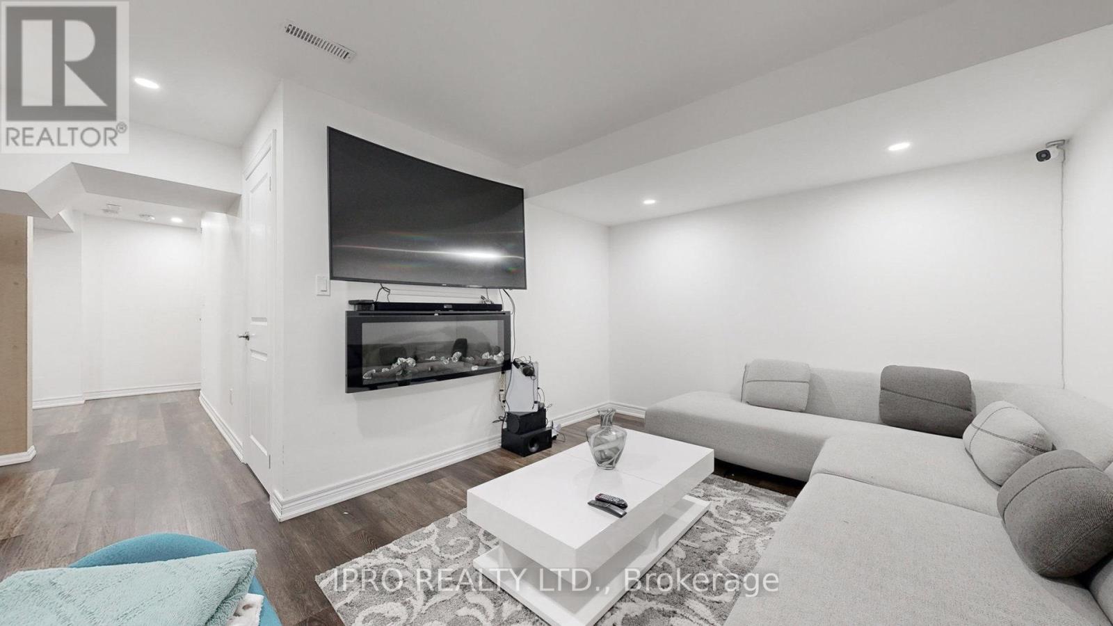 30 Northhill Avenue, Cavan Monaghan (Cavan Twp), Ontario  L0A 1G0 - Photo 37 - X12236268