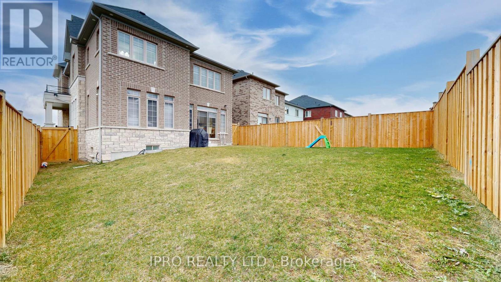 30 Northhill Avenue, Cavan Monaghan (Cavan Twp), Ontario  L0A 1G0 - Photo 43 - X12236268