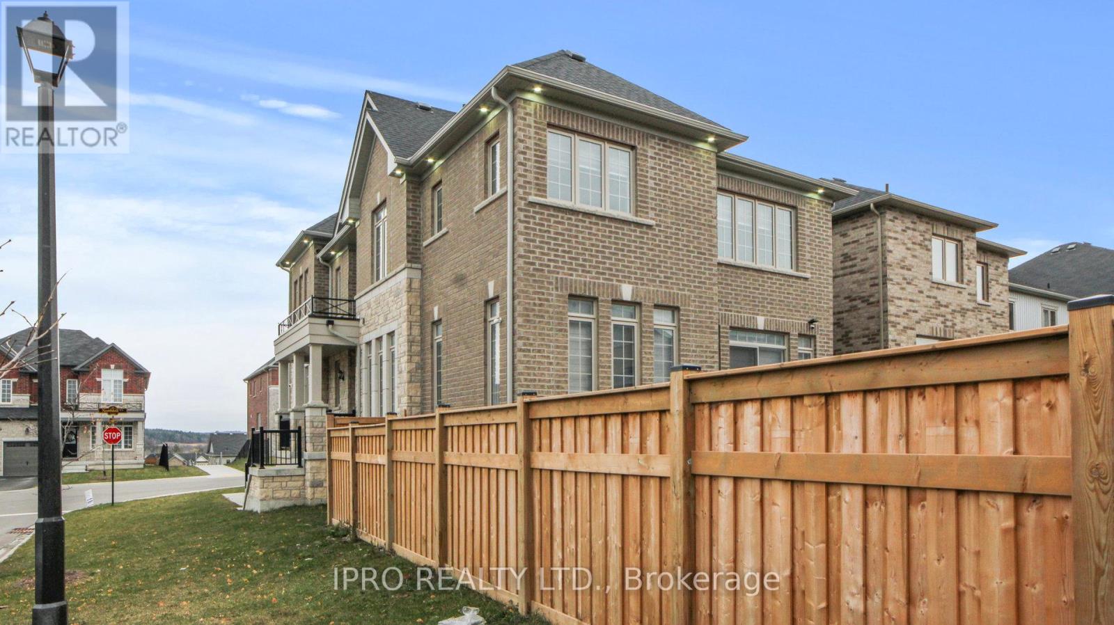 30 Northhill Avenue, Cavan Monaghan (Cavan Twp), Ontario  L0A 1G0 - Photo 45 - X12236268