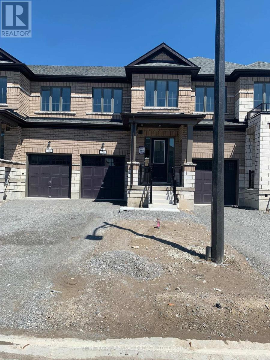 20 WALTERS STREET, kawartha lakes (lindsay), Ontario