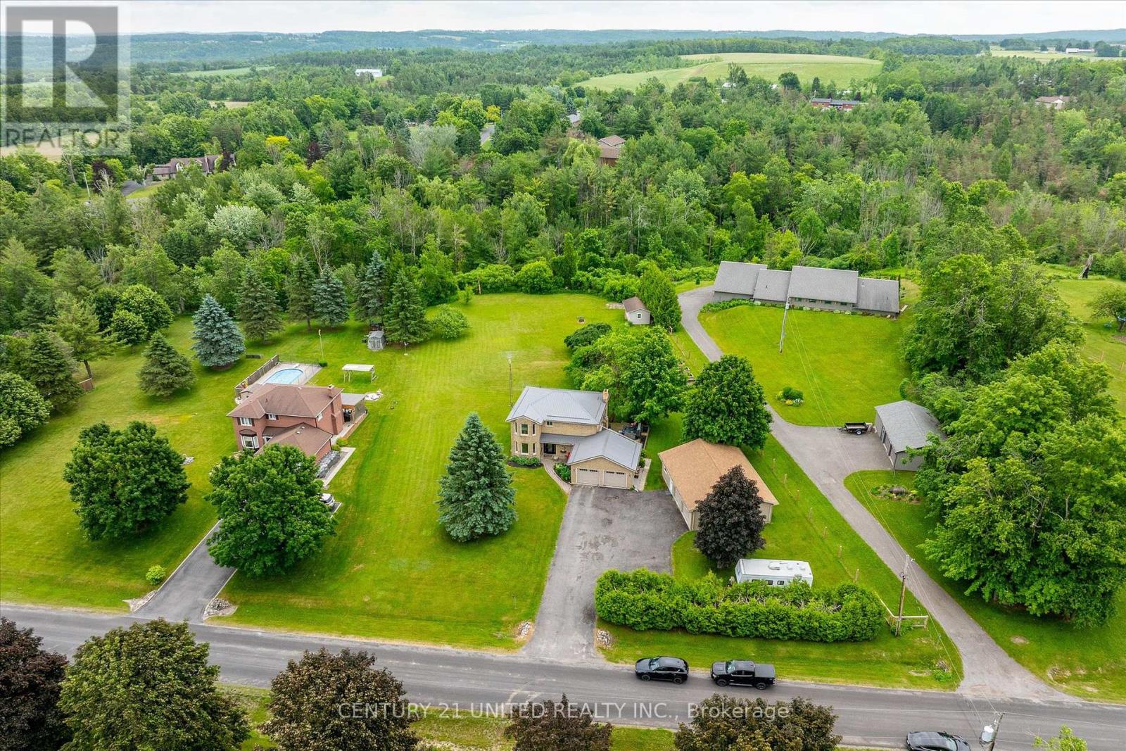 44 Valleyview Drive, Cavan Monaghan (Cavan Twp), Ontario  L0A 1G0 - Photo 2 - X12236843