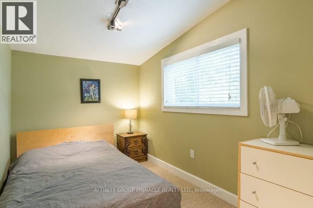 1 Rose Street, Kawartha Lakes (Fenelon), Ontario  K9V 4R6 - Photo 13 - X12236898