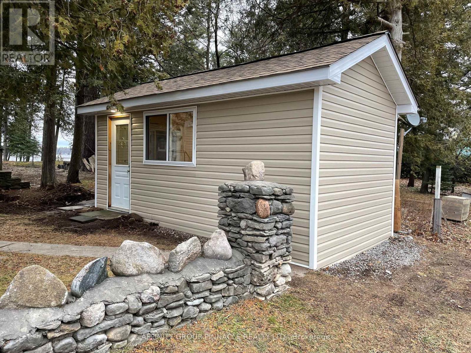 1 Rose Street, Kawartha Lakes (Fenelon), Ontario  K9V 4R6 - Photo 17 - X12236898