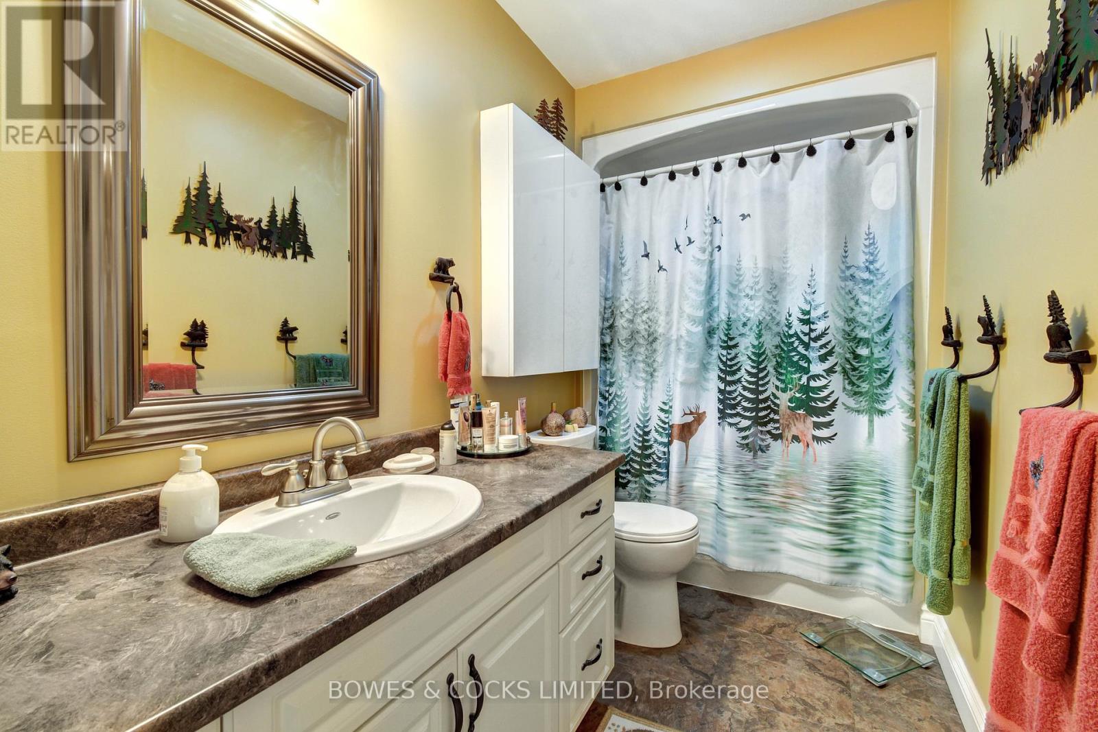 754 Renwick Road, North Kawartha, Ontario  K0L 1A0 - Photo 12 - X12236986