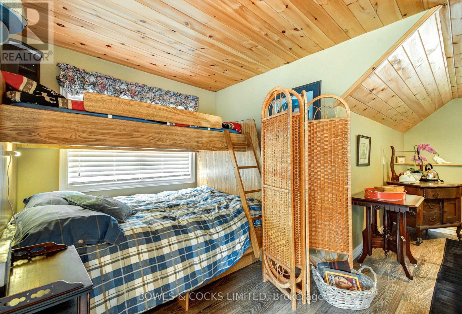 754 Renwick Road, North Kawartha, Ontario  K0L 1A0 - Photo 21 - X12236986