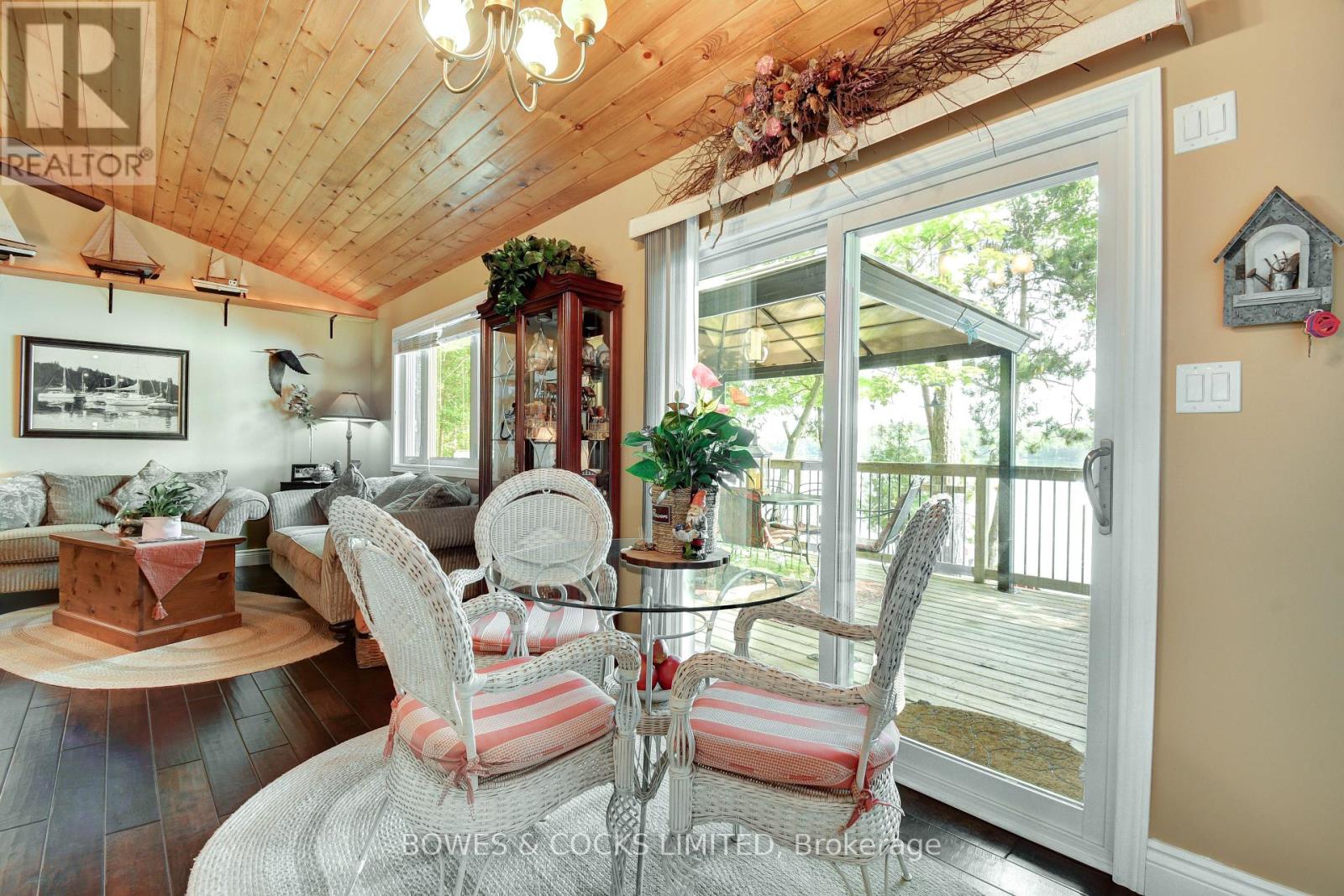 754 Renwick Road, North Kawartha, Ontario  K0L 1A0 - Photo 7 - X12236986