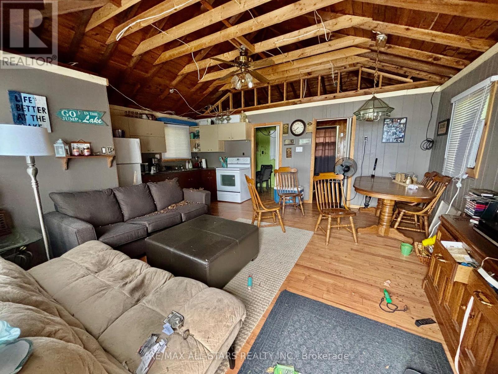 1824 Fire Route 12 A Road, Selwyn, Ontario  K0L 2H0 - Photo 6 - X12236804