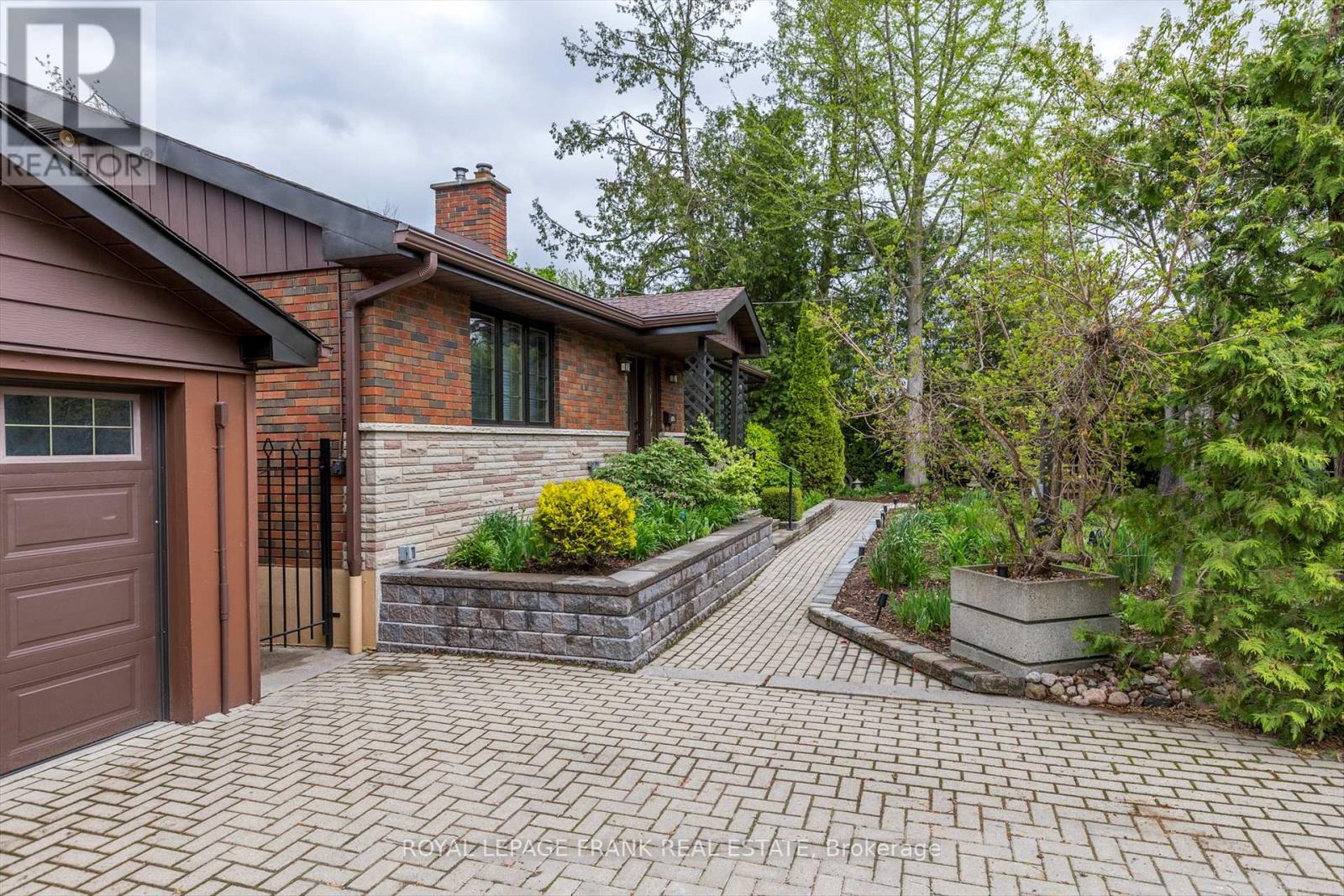 256 Sherin Avenue, Peterborough South (East), Ontario  K9J 1B6 - Photo 46 - X12237099