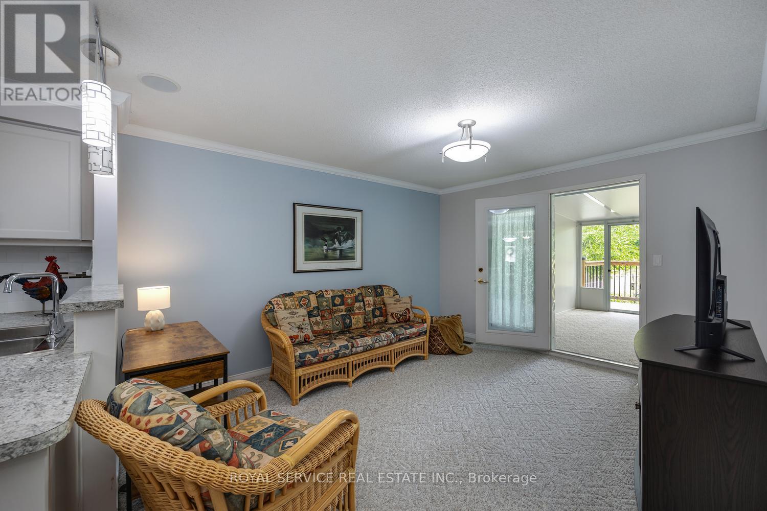 1275 Eagle Crescent, Peterborough West (North), Ontario  K9K 2K6 - Photo 15 - X12237300