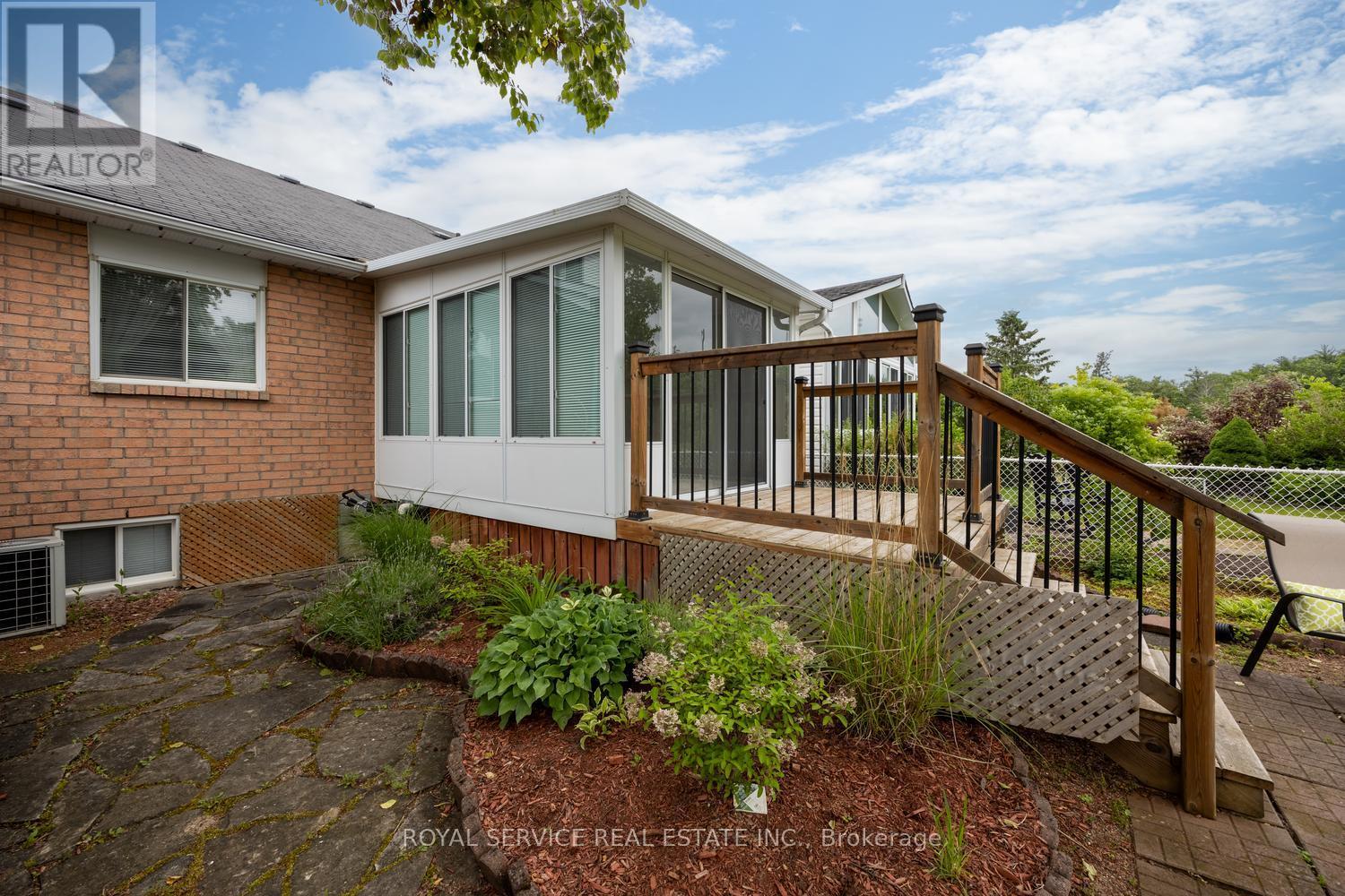 1275 Eagle Crescent, Peterborough West (North), Ontario  K9K 2K6 - Photo 35 - X12237300