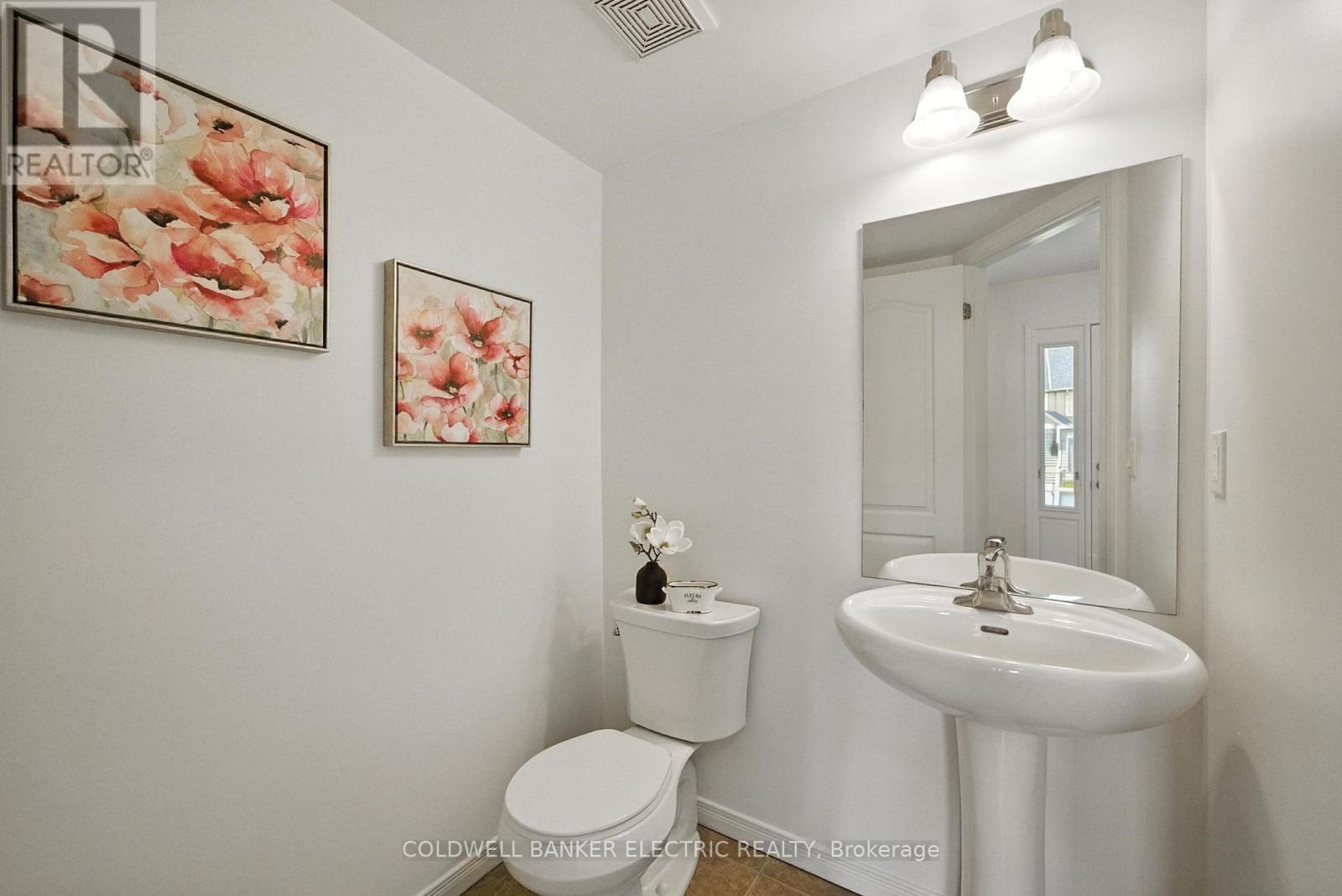 1651 Hetherington Drive, Peterborough North (University Heights), Ontario  K9L 0G6 - Photo 19 - X12237600