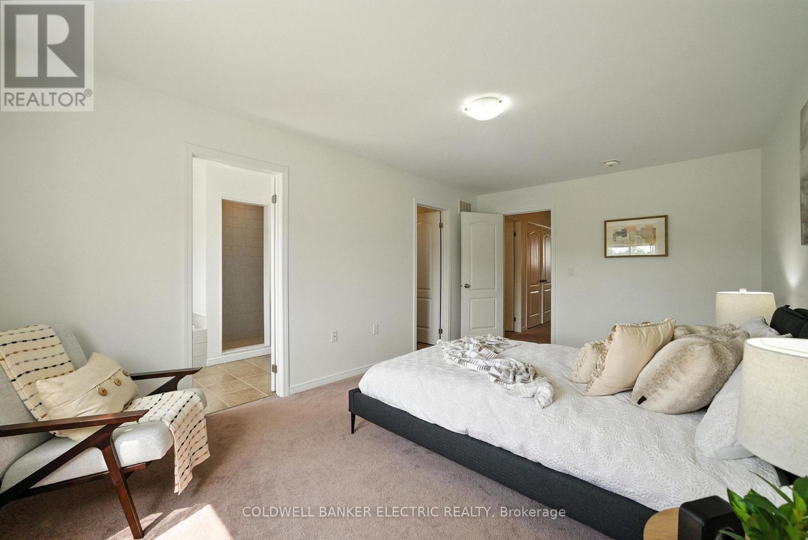 1651 Hetherington Drive, Peterborough North (University Heights), Ontario  K9L 0G6 - Photo 23 - X12237600