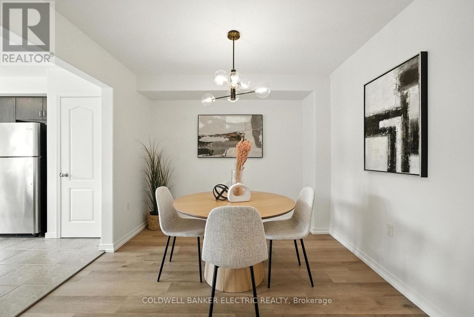 1651 Hetherington Drive, Peterborough North (University Heights), Ontario  K9L 0G6 - Photo 6 - X12237600